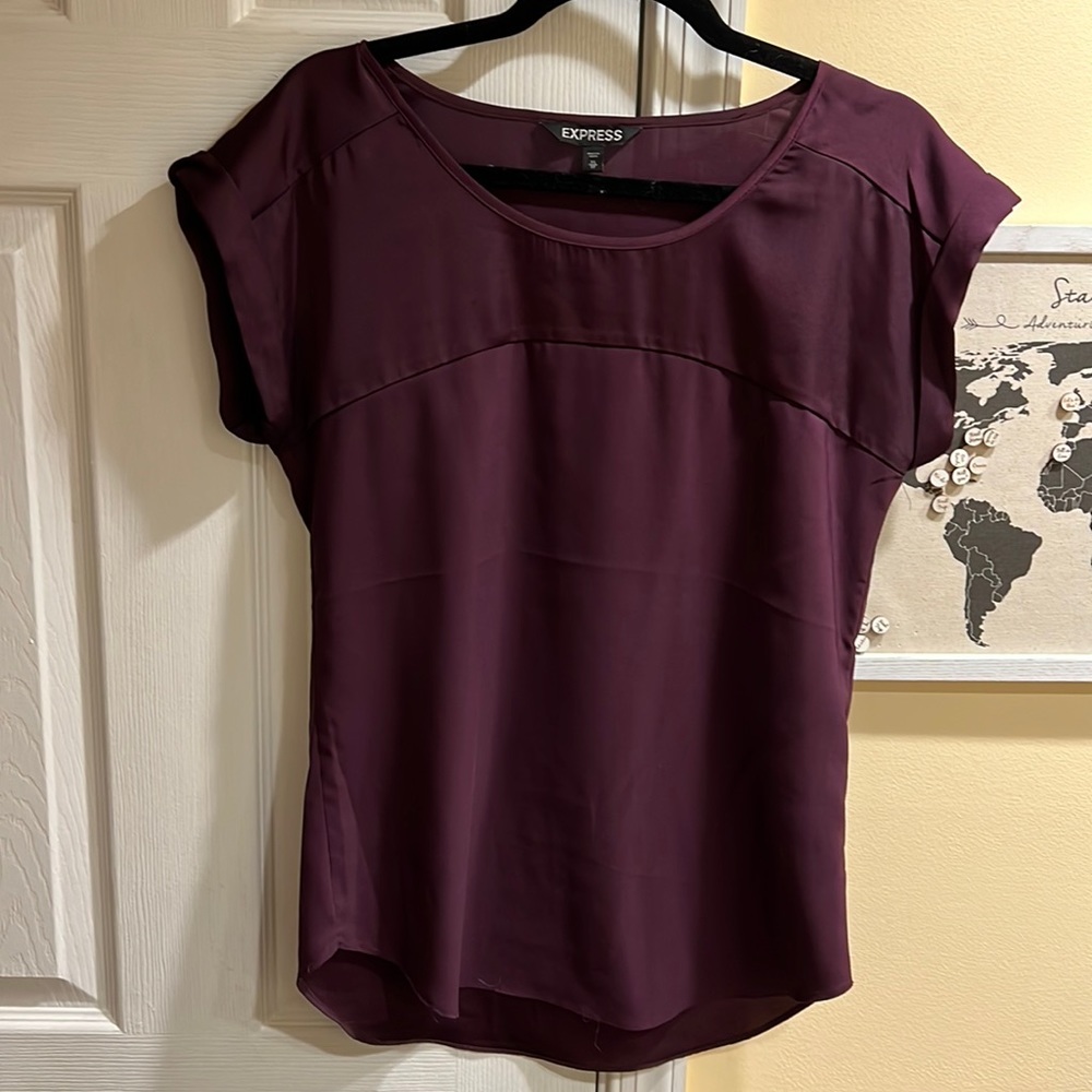 Women’s Express Size XS Eggplant Purple Blouse
